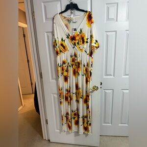 Sunflower Print Maxi Dress in Cream